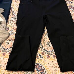 Liverpool Jeans Company Straight Leg Pants in Black